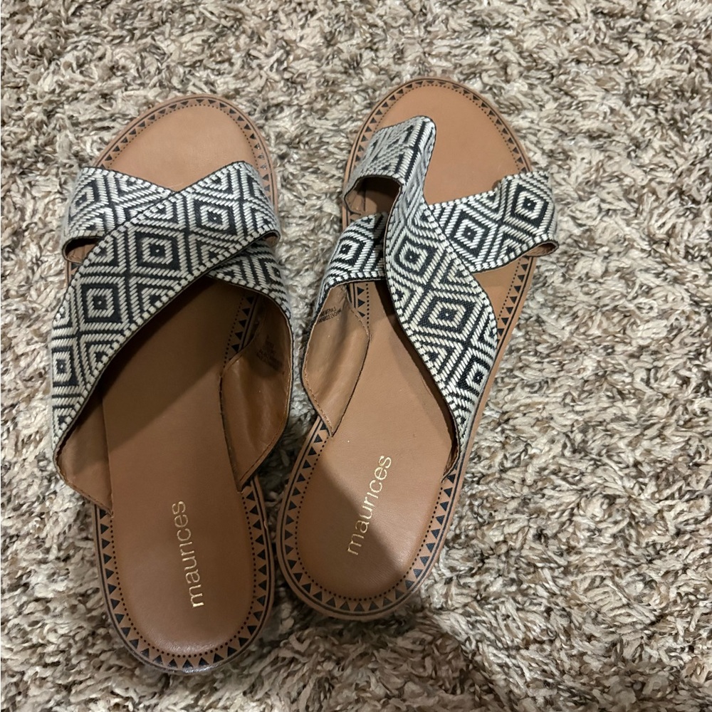 Maurices Geometric Black and White Sandals